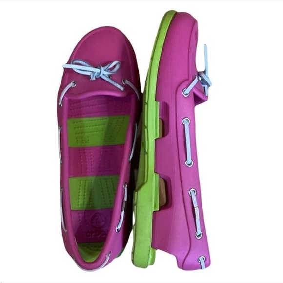 Crocs Beach Boat 2-Tone Pink/Lime Closed Shoes with Side Cutouts (11) - Picture 1 of 4